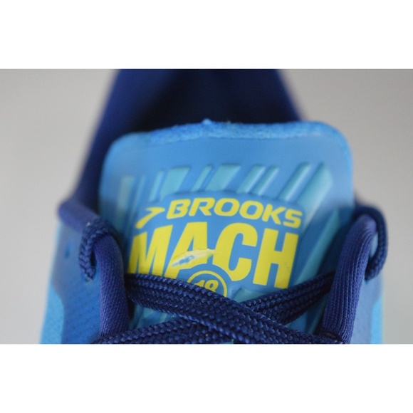 Brooks Mach 18 Men's Spikeless Track Cleats SOLD - Picture 8 of 8